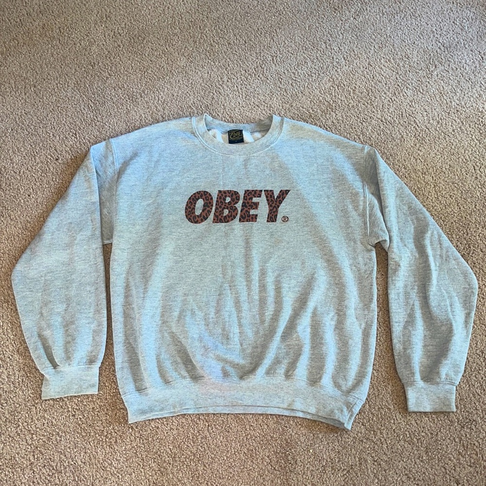 Obey Sweatshirt Crewneck Leopard Print size Medium